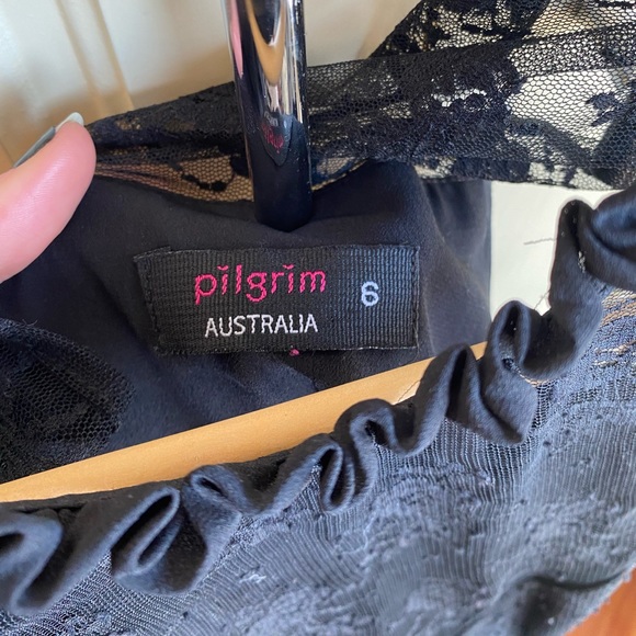 Pilgrim gorgeous high neck black lace dress - Picture 9 of 9